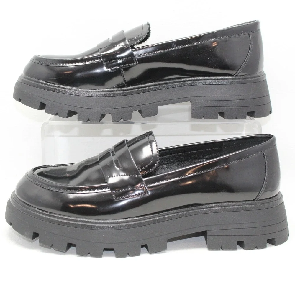 Cestfini Womens Black Patent Lug Sole Chunky Platform Penny Loafer Size 6.5 NWOB